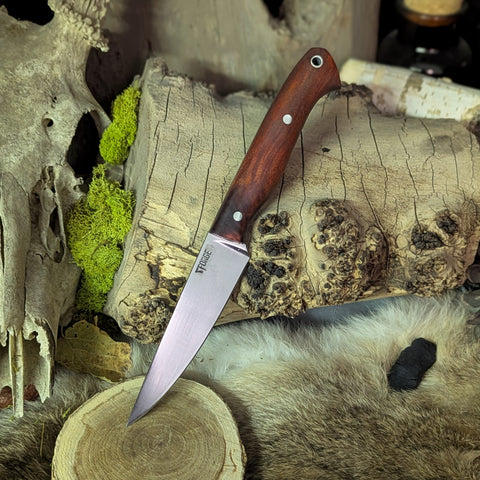 Custom belt knife - red heart