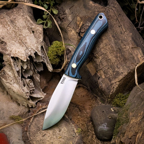 Arctic EDC - Saylorville Richlite - Black Canvas Micarta liners - brass pins
