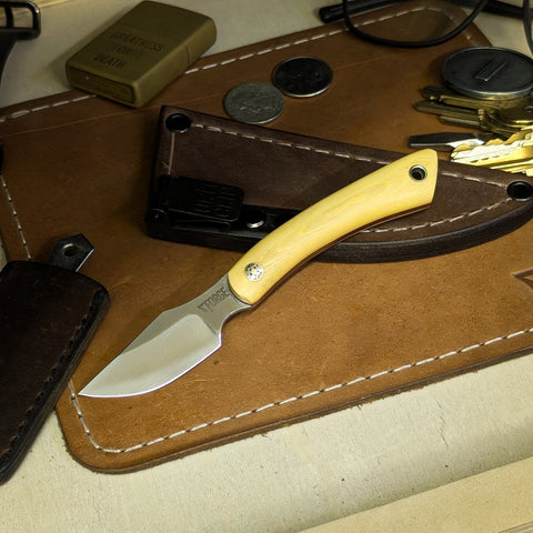 Siren - Antique Ivory Micarta - Red Liners - Mosaic Pin
