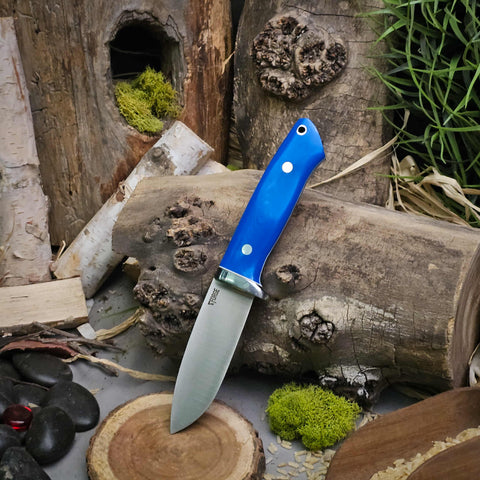 Classic drop point hunter - Blue g10 - white and blue glow liners - aluminum pins