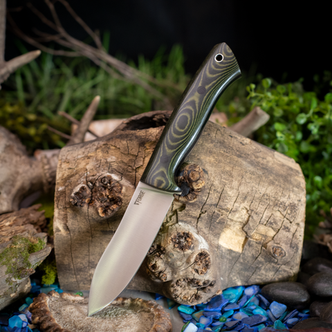 Orion- Green and Black Linen Micarta - Black canvas Liners - Black pins