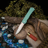 Locke - Tiffany blue/ black canvas