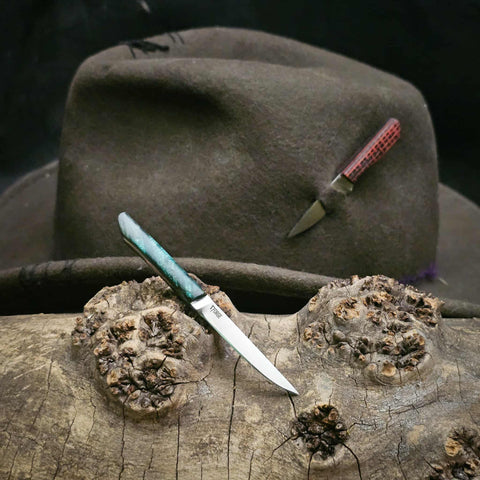 Hat knife - blue maple burl